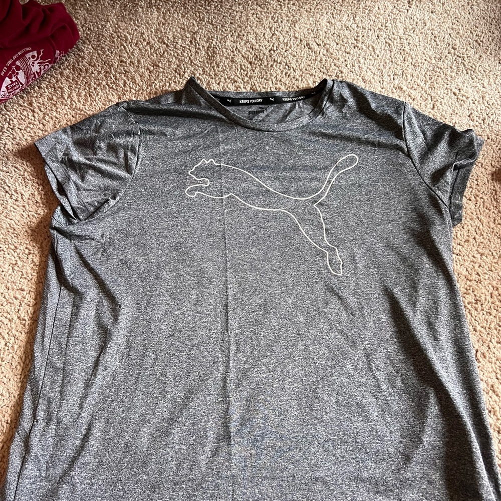 Puma Heather Gray Tee with Iconic Logo
